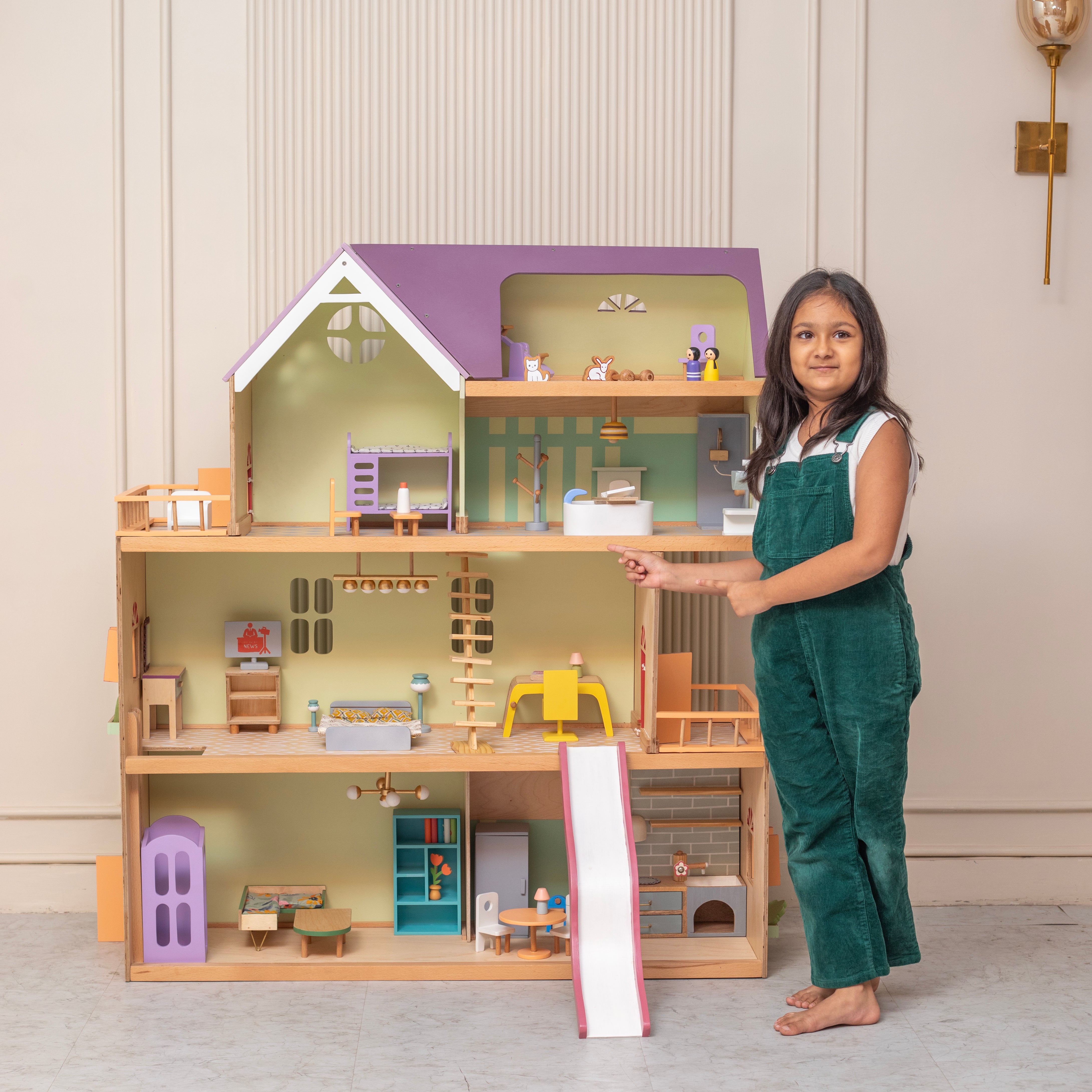 Wood- O-Kidz Dream Dollhouse 4 Storey Mansion