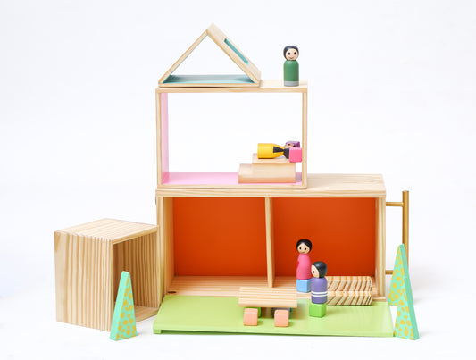 Travel Block Doll House