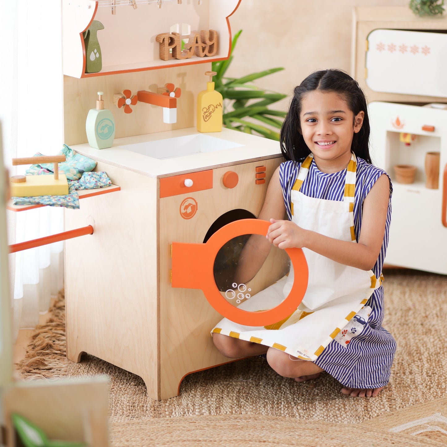 Wooden Laundry Station Play Set