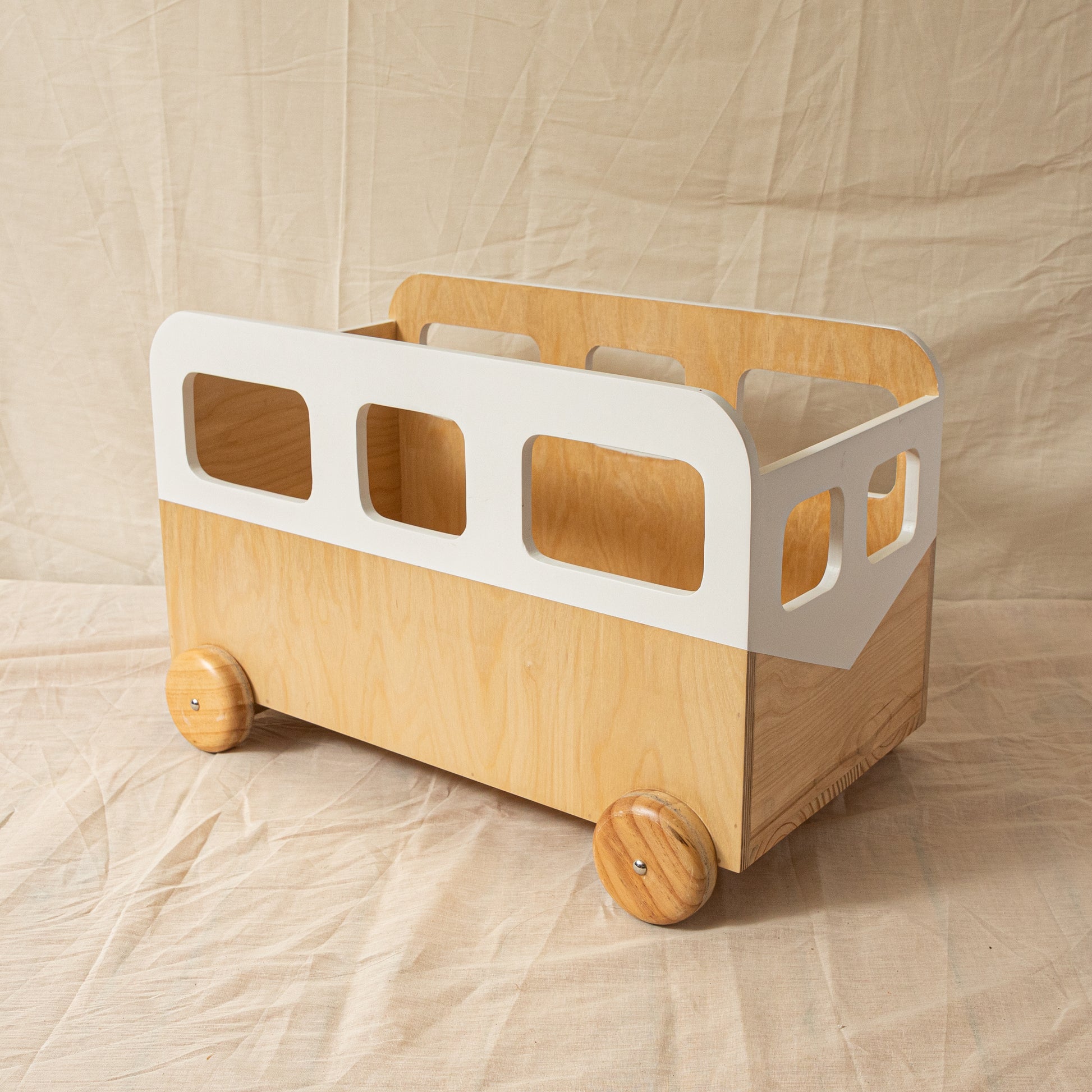 Storage Bus – Wood-O-Kidz