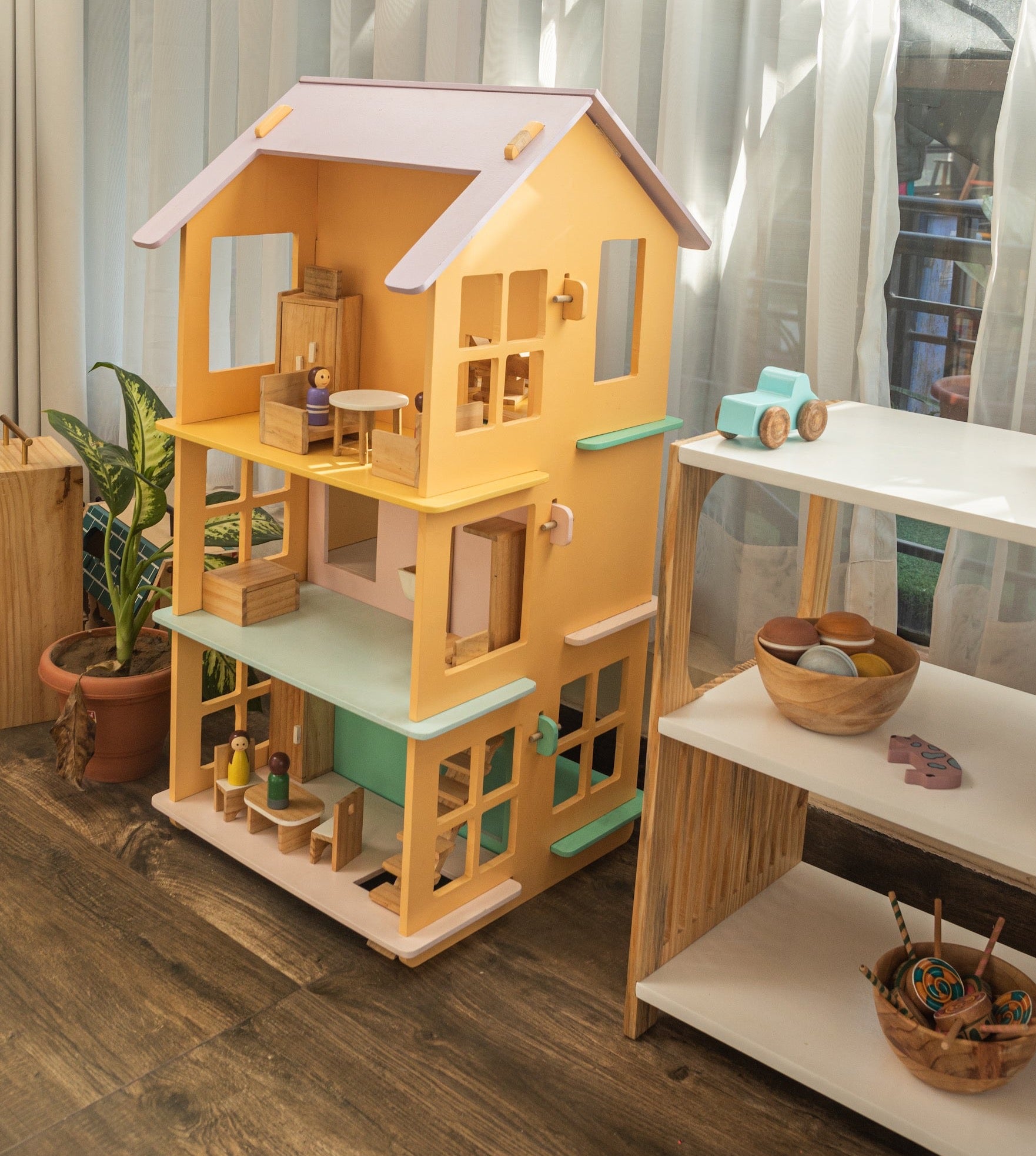 Wooden Doll House - Main Image